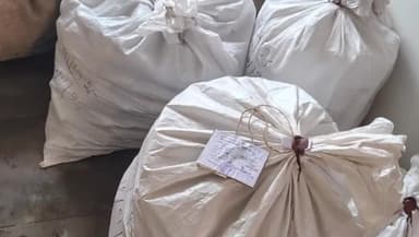 शाहबाद: कस्बानोनेरा और गांव बलारपुर में आबकारी विभाग की कार्रवाई, 2093 देशी शराब की बोतलें की गईं ज़ब्त