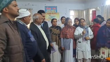 जमुई: सीएस कार्यालय में बिहार अराजपत्रित कर्मचारी महासंघ ने ए ग्रेड नर्स के बकाया वेतन की मांग को लेकर सीएस को दिया आवेदन