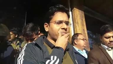 कटकमसांडी: बीएड प्रैक्टिस ऑफ टीचिंग में देरी पर संत कोलंबस कॉलेज के छात्रों ने कुलपति से की मुलाकात