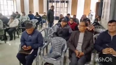 जानसठ: जानसठ तहसील परिसर में 'तहसील आपके द्वार' कार्यक्रम आयोजित, ग्रामीणों को सरकार की योजनाओं की जानकारी दी गई