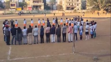 हज़ारीबाग: बरही में जिला परिवहन कार्यालय ने फुटबॉल प्रतियोगिता का आयोजन किया