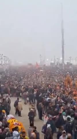 #प्रयागराज #महाकुम्भ में नागा साधु