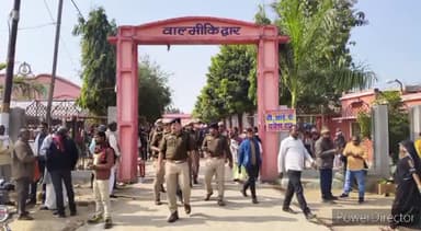 कर्वी: ASP ने मुख्यमंत्री सामूहिक विवाह कार्यक्रम स्थल रामायण मेला सीतापुर का निरीक्षण कर सुरक्षा व्यवस्था का लिया जायजा