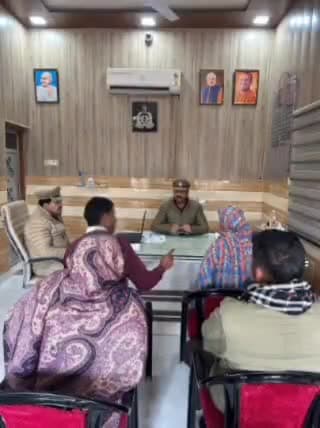 मुरादाबाद: बुधवार को एसएसपी के आदेश पर सभी थाना प्रभारी ने जनता की समस्याएं सुनीं