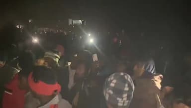 पटेढ़ी बेलसर: बेलसर बाजार में कावेरी हीरो एजेंसी में शॉर्ट सर्किट से लगी भीषण आग