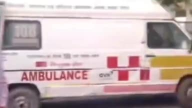 बिलग्राम: पुसेड़ा गांव के पास बाइक और कार में हुई टक्कर, 3 लोग हुए घायल