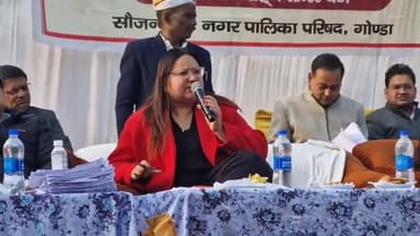 गोंडा: संगत मंदिर परिसर में आयोजित नागरिक संगम संवाद में डीएम नेहा शर्मा ने कहा, अनावश्यक गंदगी फैलाने पर लगेगा भारी जुर्माना