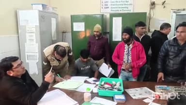 कोल: नगला मानसिंह में बिना इंडिकेटर दिए गाड़ी टर्न करने के विरोध पर की गई छात्रों संग मारपीट, 5 लोग हुए घायल