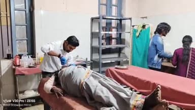 लोहरदगा: लोहरदगा स्टेशन रोड में सड़क दुर्घटना में बाइक सवार एक महिला घायल, सदर अस्पताल में इलाज किया गया