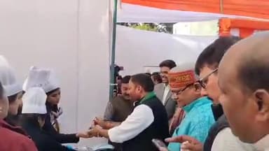 मुरादाबाद: जिले के प्रभारी मंत्री अनिल कुमार ने पंचायत भवन कार्यक्रम में लिया हिस्सा