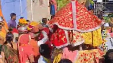 कनवास: बोरिना में भागवत महापुराण कथा की शुरुआत, जल यात्रा निकाली गई