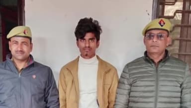 देेेवरिया: गौरीबाजार पुलिस ने एक अदद तमंचा 315 बोर और एक जिंदा कारतूस के साथ एक अभियुक्त को किया गिरफ्तार