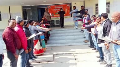 चौथम: बीडीओ ने कर्मचारियों और मतदाताओं को शपथ दिलाई