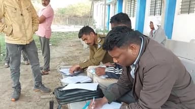 बैतूल नगर: कटी पहाड़ी के समीप सड़क हादसे में जन्मदिन मनाकर लौट रहे दो दोस्तों की हुई मौत, जिला अस्पताल में हुआ पोस्टमार्टम