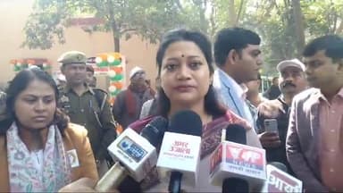 रायबरेली: कलेक्ट्रेट स्थित बचत भवन सभागार में राष्ट्रीय मतदाता दिवस के आयोजन पर डीएम हर्षिता माथुर ने जारी किया बयान