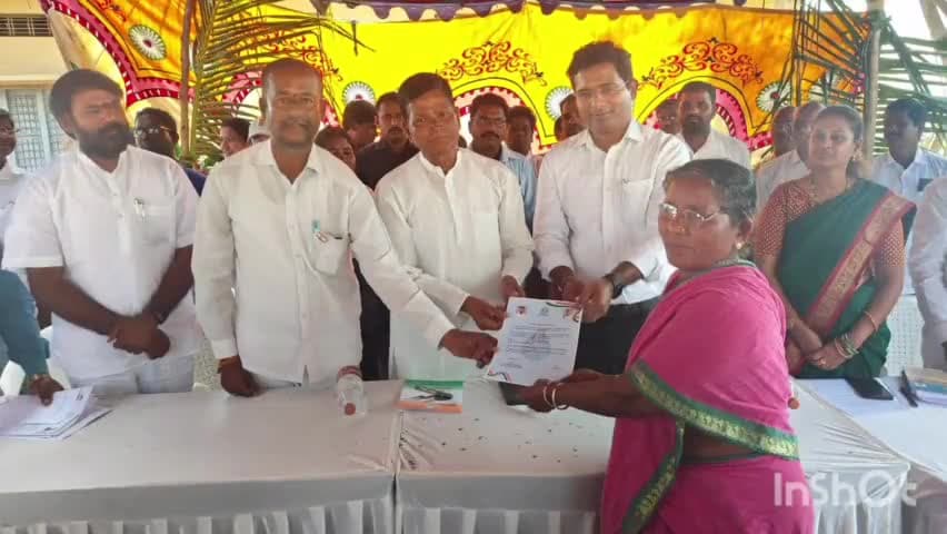 శ్రీరంగాపూర్: నిజమైన అర్హులకు పథకాల లబ్ధి చేకూర్చడమే ప్రభుత్వ లక్ష్యమని అదనపు కలెక్టర్ స్థానిక సంస్థలు సంచిత్ గంగ్వార్