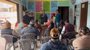 पूरनपुर: ब्लॉक व मनरेगा भवन में 76वें गणतंत्र दिवस के उपलक्ष्य में ध्वजारोहण किया गया, मिठाई का वितरण किया गया