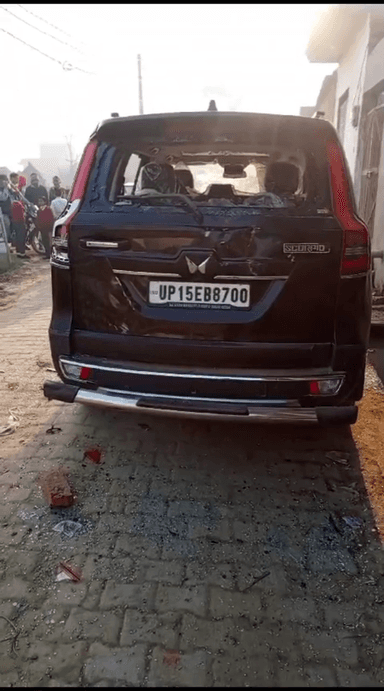 मेरठ: ग्राम खडोली में पुरानी रंजिश के चलते एक व्यक्ति पर हमला, गाड़ी में की गई तोड़फोड़, पुलिस से की गई शिकायत