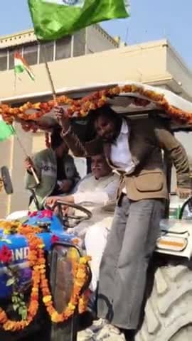 तिरंगा यात्रा 🚜🚜 ( भारतीय किसान यूनियन ) 
धनौरा ( अमरोहा ) ||