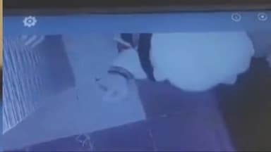 झुंझुनू: शहर के पीपली चौक पर अज्ञात चोरों ने एक बंद मकान में की चोरी, CCTV फुटेज आया सामने