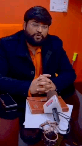 मोदीनगर: हिंदू युवा वाहिनी के कार्यकर्ताओं ने गो तस्करों के खिलाफ की एनकाउंटर की मांग, DCP ग्रामीण कार्यालय पहुंचकर सौंपा ज्ञापन