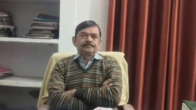 हज़ारीबाग: हजारीबाग: हुटपा में अलकतरा फैक्ट्री से निकलता धुआं, वातावरण प्रदूषित