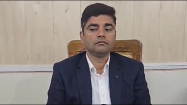 कानपुर: डीएम कार्यालय में पहुंचे फर्जी डिप्टी एसपी को संदिग्ध मानकर पुलिस को सौंपा गया, एडीएम सिटी ने दी जानकारी