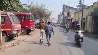 मुरादाबाद: सीएफओ ने सिविल लाइन स्थित अपने कार्यालय में अचानक टेस्ट अलार्म बजाकर फायर कर्मियों का टर्न आउट चेक किया