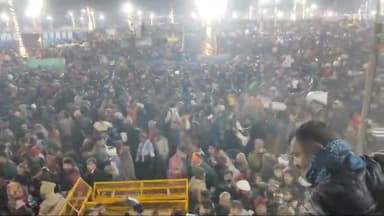 प्रयागराज: मुख्यमंत्री श्री योगी आदित्यनाथजी महाराज ने की श्रद्धालुओं से की अपील,माँ गंगा के जिस घाट के जो समीप है,वहीं स्नान करे।