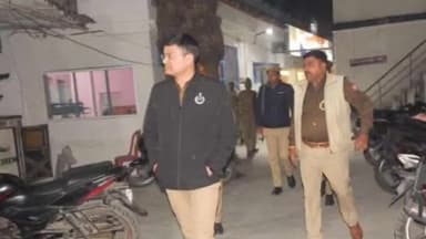 कांठ: एसपी देहात कुंवर आकाश सिंह ने थाना कांठ का निरीक्षण किया, व्यवस्थाओं का लिया जायजा