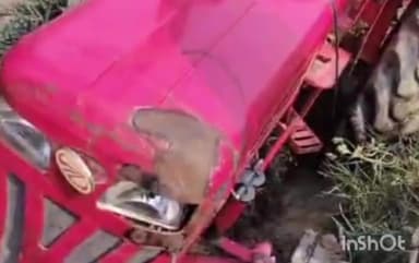 बौंसी: भागलपुर-गोड्डा मार्ग से बाराहाट पुलिस ने अवैध बालू से लदे ट्रैक्टर को किया ज़ब्त