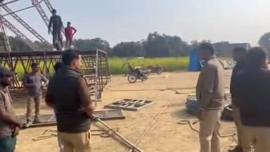 सीतापुर: कचनार इलाके में बिना अनुमति के की जा रही मेले की तैयारी को पुलिस ने मौके पर पहुंचकर रुकवाया