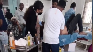 गुमला: बाकी नदी खरका के पास अर्टिगा और हाइवा की टक्कर से 4 लोग घायल, अस्पताल में भर्ती