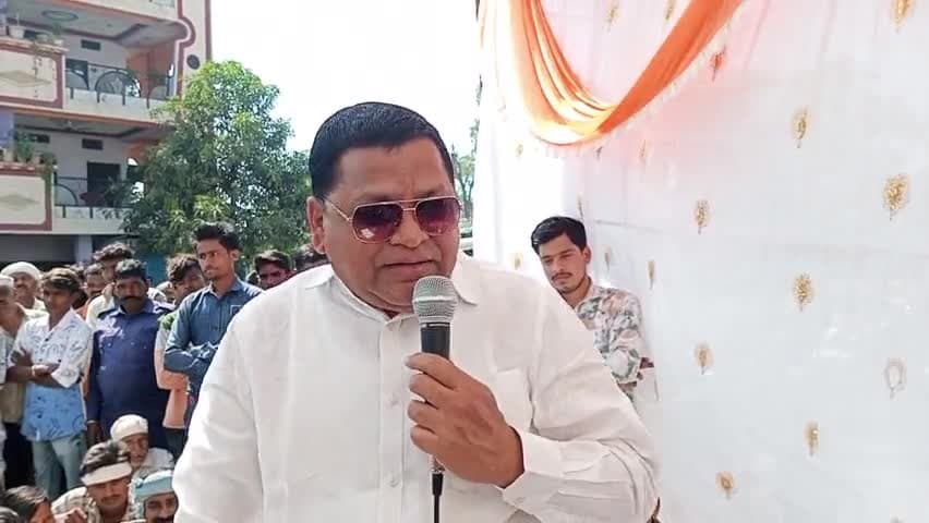 महेश पटेल ने सरकार को घेरा किसानो के अधिकारी के लिए