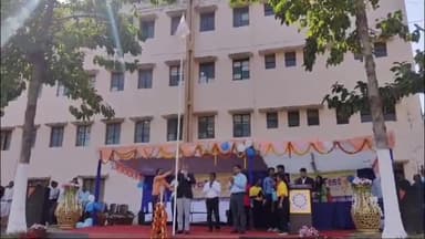 गुमला: गुमला पॉलिटेक्निक कॉलेज में तीन दिवसीय स्पोर्ट्सफेस्ट 2025 का हुआ आगाज