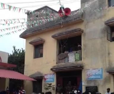 लखीसराय: बाजार समिति और हनुमान नगर बस स्टैंड से पुलिस ने 2 अपहृत बच्चों को किया बरामद, कोर्ट में पेश किया गया