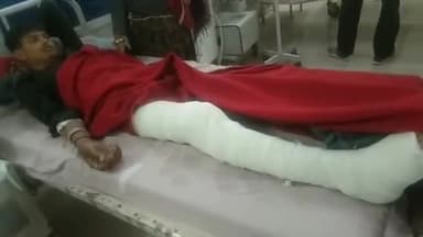 सहाड़ा: गंगापुर रोड के समीप दो बाइकों की जोरदार भिड़ंत, हादसे में बाइक सवार युवक घायल होकर अस्पताल में भर्ती