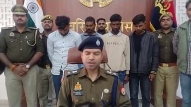 देेेवरिया: खामपार पुलिस ने लूट की घटना का किया अनावरण, 4 आरोपी हुए गिरफ्तार; SP ने दी जानकारी