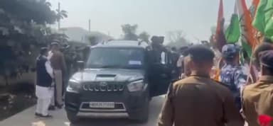 पटना ग्रामीण: पटना पहुंचे राहुल गांधी, समर्थकों की उमड़ी भीड़, हाई सिक्योरिटी के बीच एयरपोर्ट से निकले