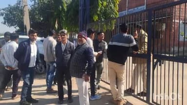 धौलपुर: परिवहन विभाग के अधिकारियों की चार दिन से जारी हड़ताल, लोग हो रहे परेशान