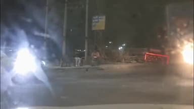 कनवास: बीड़मंडी टोल प्लाजा ने घर खड़ी कार का काटा टोल, पीड़ित ने ओवरब्रिज के नीचे बैठे टोल कर्मचारियों पर लगाया आरोप