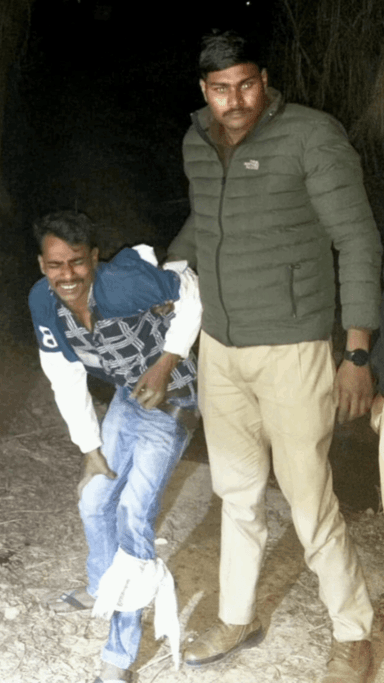 मेरठ: केली गांव में बच्ची से छेड़छाड़ करने वाले से खरखौदा पुलिस की मुठभेड़, जवाबी फायरिंग में पैर में लगी गोली, हुआ घायल