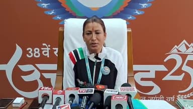 Congratulations to the players on their golden hat-trick