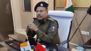 अररिया: एसपी के निर्देश पर जिले के विभिन्न थाना क्षेत्रों से 11 आरोपियों को गिरफ्तार कर न्यायालय में पेश किया गया