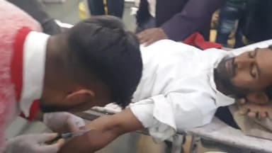 रामपुर: ग्राम धमोरा स्थित हाइवे पर ट्रैक्टर ने मोटरसाइकिल को मारी टक्कर, हादसे में एक युवक घायल, ज़िला अस्पताल में भर्ती