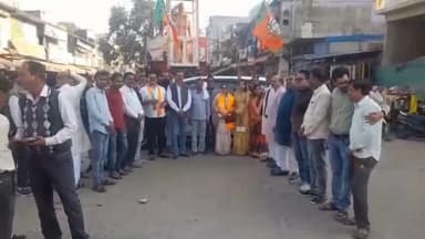 पिपरिया: पिपरिया और पचमढ़ी में भाजपा ने दिल्ली में जीत का जश्न मनाया