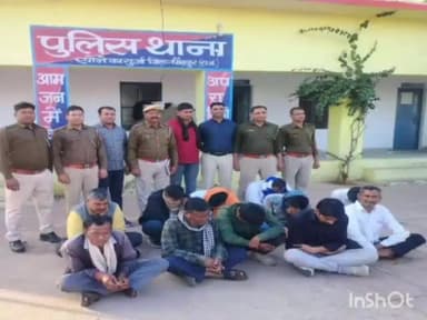 बाड़ी: फायरिंग रेंज के पास जंगलों में जुआ खेलते 11 लोगों को किया गया गिरफ्तार