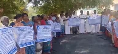 ஆவுடையார் கோவில்: பேரிமங்கலம் கிராமத்தில் அடிப்படை தேவைகள் செய்து தரக்கூடிய கிராம மக்கள் போராட்டம் ஆதரவு தெரிவித்த விசிக