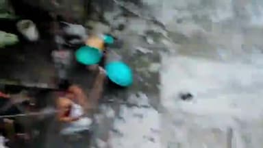 रामपुर: दिलपुरा गांव में पुरानी रंजिश के चलते 1 पक्ष के 11 लोगों ने दूसरे पक्ष के 2 बच्चों समेत 4 लोगों को पीटा