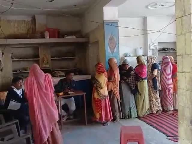 विशाल निशुल्क  इलेक्ट्रोहोम्योपैथिक चिकित्सा शिविर का आयोजन